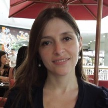 Daniela Fernandes Smith's Profile on Staff Me Up