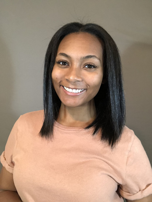 Chelsea Ledsinger's Profile on Staff Me Up